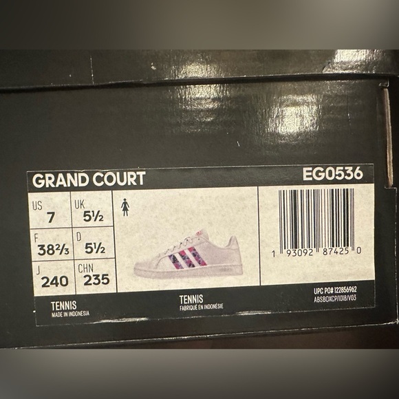 NIB Adidas FARM RIO Grand Court Sneakers EG0536
Floral Sz 7 - Picture 10 of 11